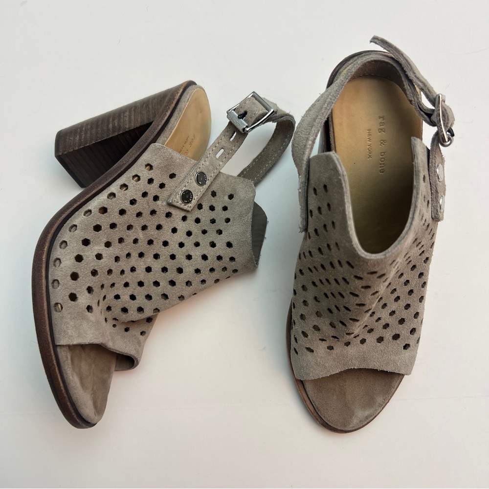 Rag & Bone Wyatt gray perforated suede sandal with a block heel, Size 35/5